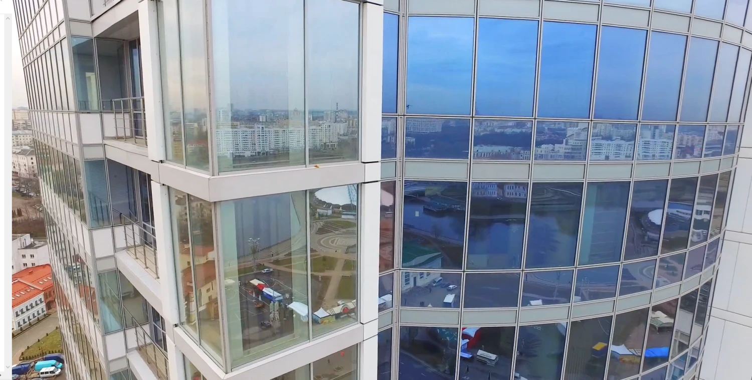 Moderne Lösungen für Glasmalerei und Fassadenverglasung - 69