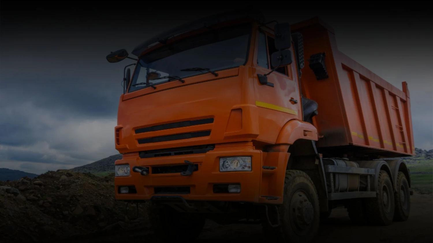 Truck spare parts and assemblies are available — from the cab to the engine - photo - ID120