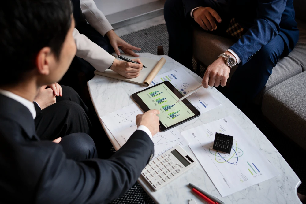 7 Signs Your Business Already Needs Financial Consulting - photo - ID209