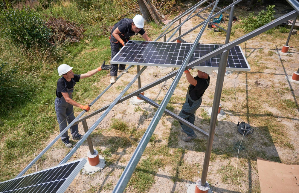 Hoe bereidt u een locatie voor op de installatie van een zonne-energiecentrale: controlepunten vóór montage - photo - ID260