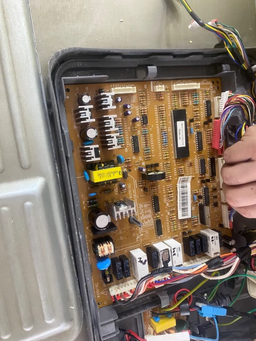 Reparación de refrigeradores en casa: rápida, ordenada, con garantía - 2228 - foto 1